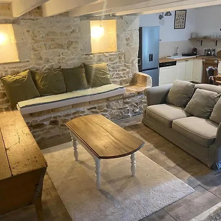 Le Domaine Du Petit Bois, L'etable 度假居