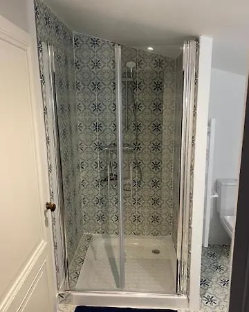 Le Domaine Du Petit Bois, L'etable * Varzay