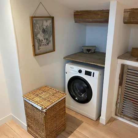 Le Domaine Du Petit Bois, L'etable Varzay