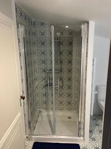 Le Domaine Du Petit Bois, L'etable * Varzay